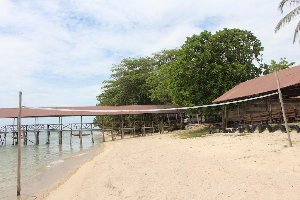 Bintan Laguna Restaurant And Resort Teluk Bakau Exterior foto